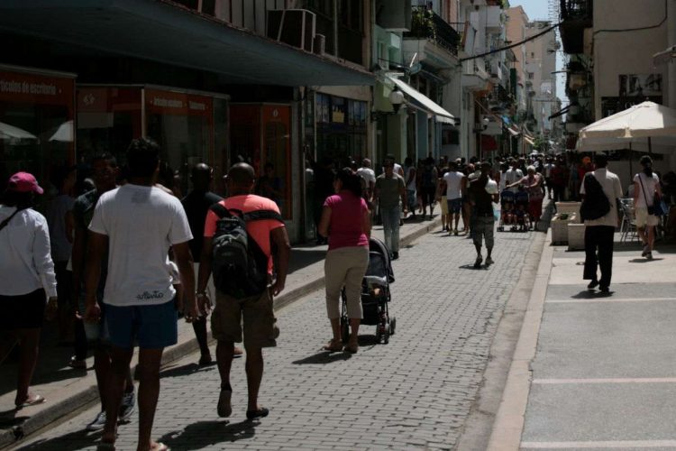Cuba Street scene 1