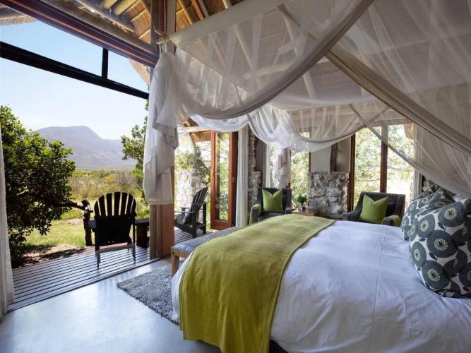 Mosaic Lagoon Lodge, Stanford - One of the beautiful bedrooms