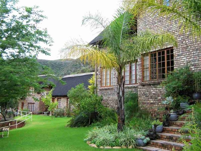 Oudtshoorn- De Poort Country Lodge
